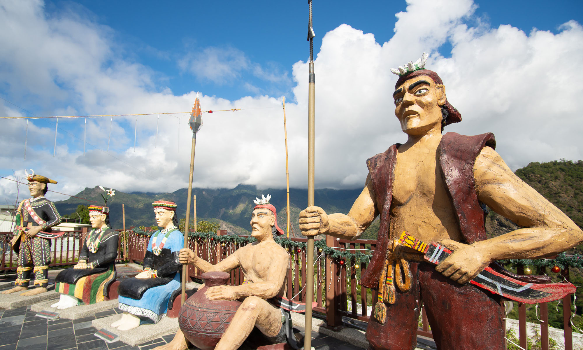 Decorative statues of the Rukai Tribe of Wutai Township.