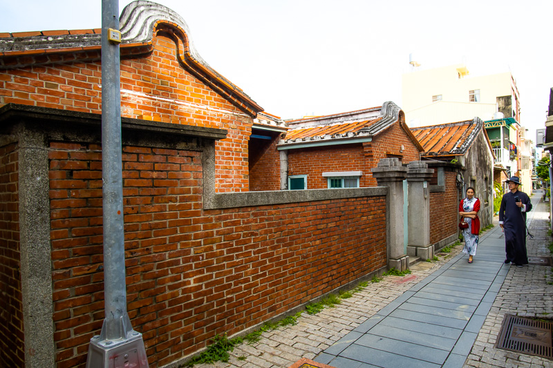 Anping Historic District is filled with  quiant alleyways like "Kuan Alley".