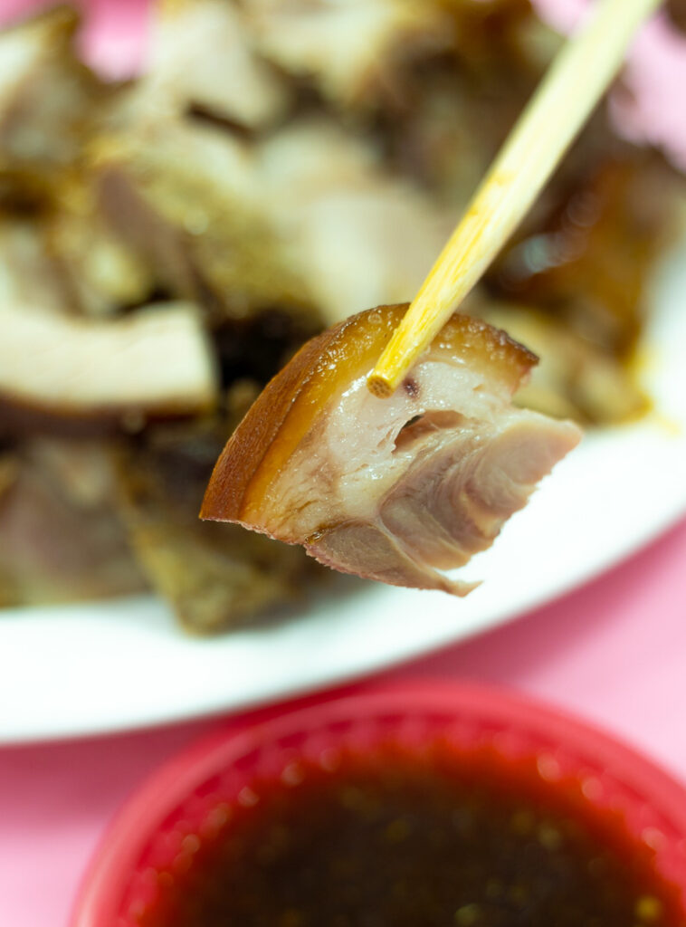 Wanluan Pork Hock is usually accompanied by a thick soy dip.