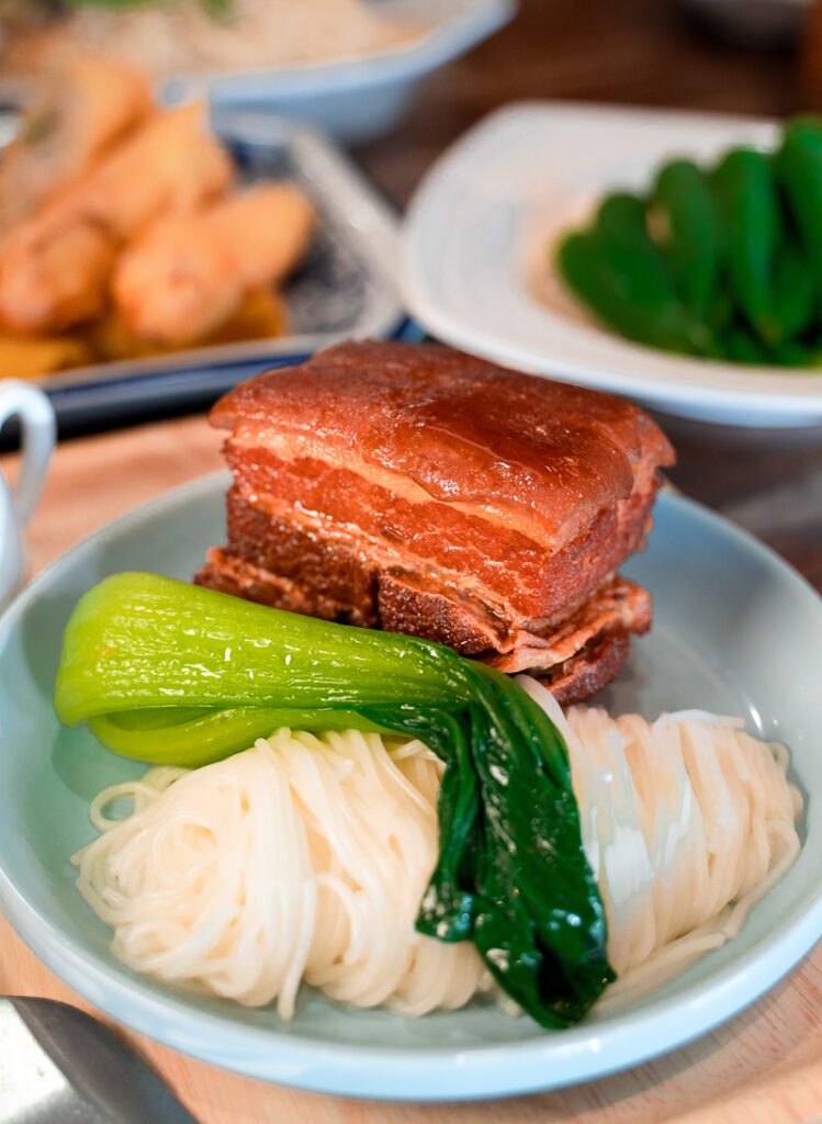 Du Hsiao Yueh Braised Pork.