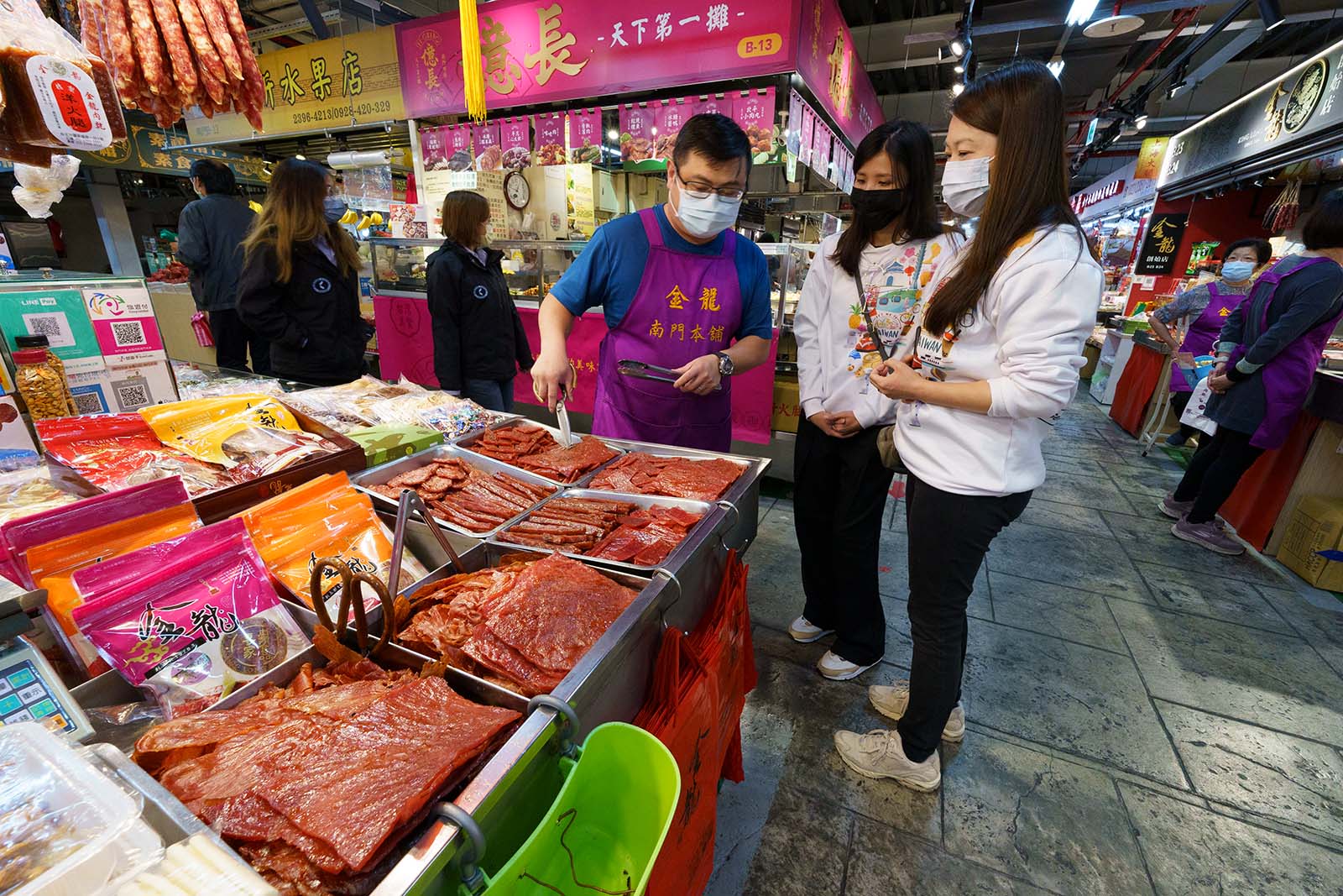 One of the stalls at Nanmen Market selling traditional dried meats.