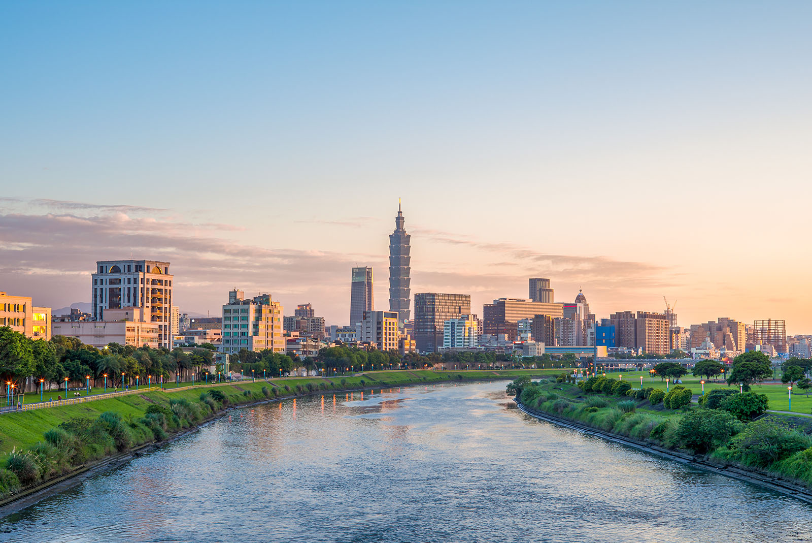 Taipei's riverside parks stretch along either side of the Danshui River.