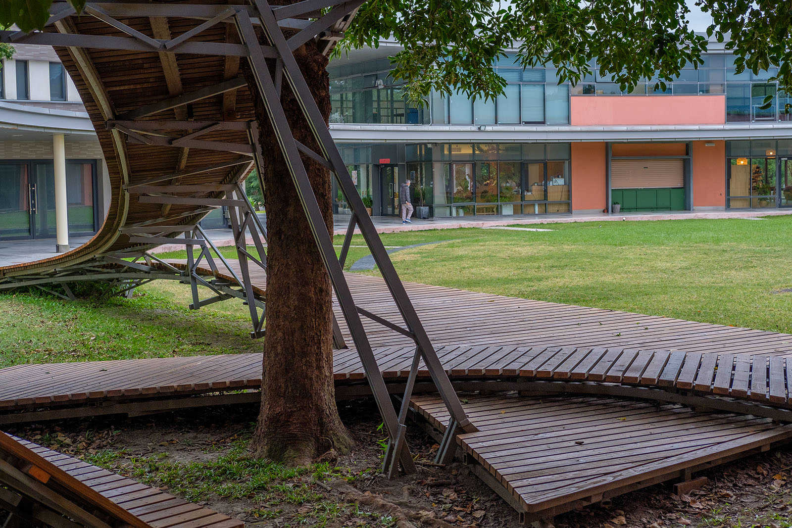 Wooden installation art on the grounds of Taitung Art Museum.