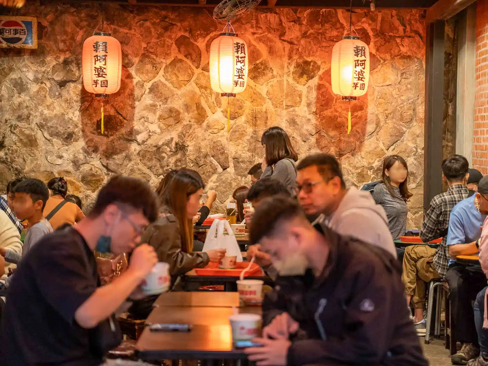 An open-air eating area in a shop in Jiufen.