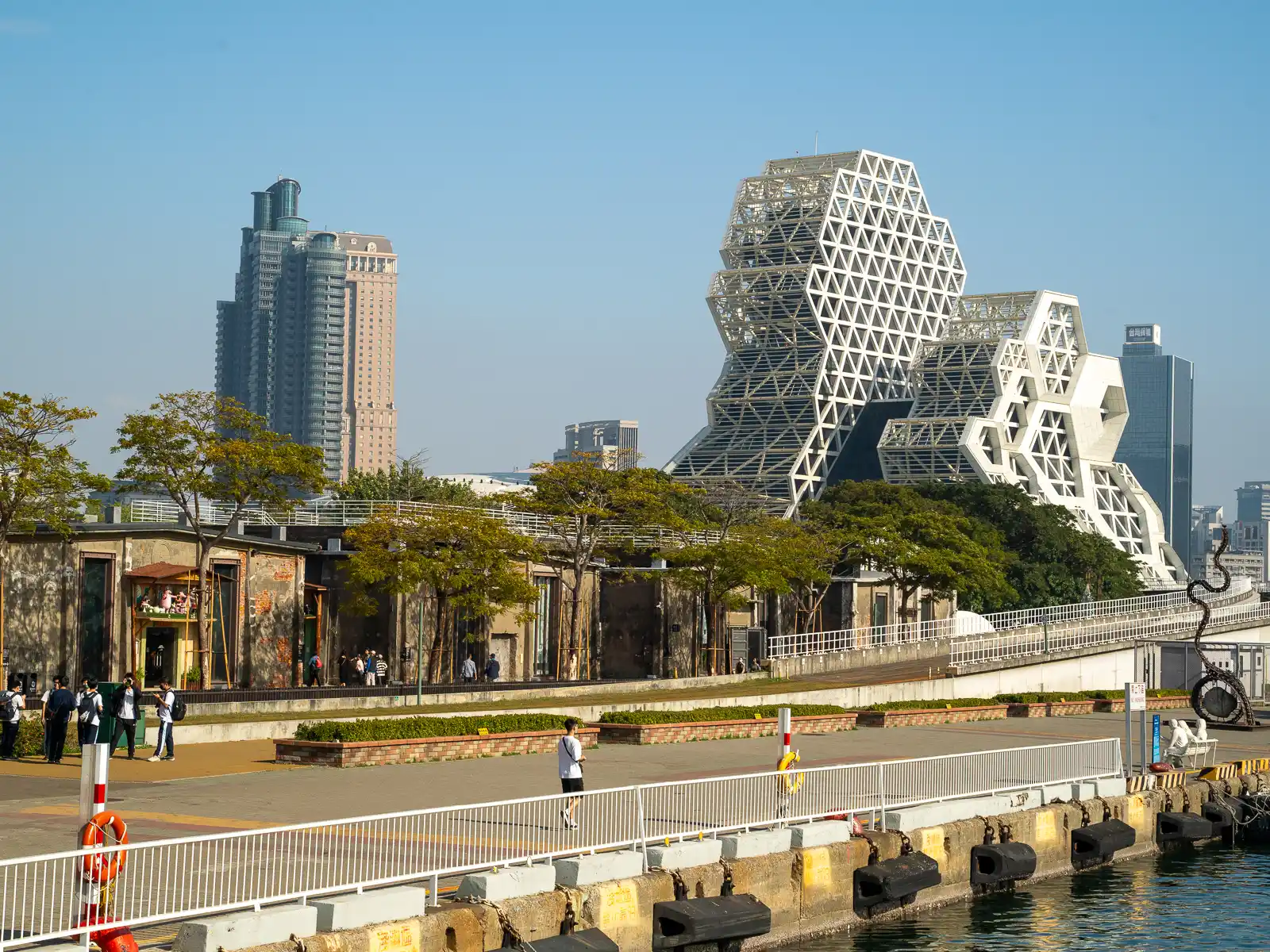 The Kaohsiung Music Center seen from Pier 2 during the day.