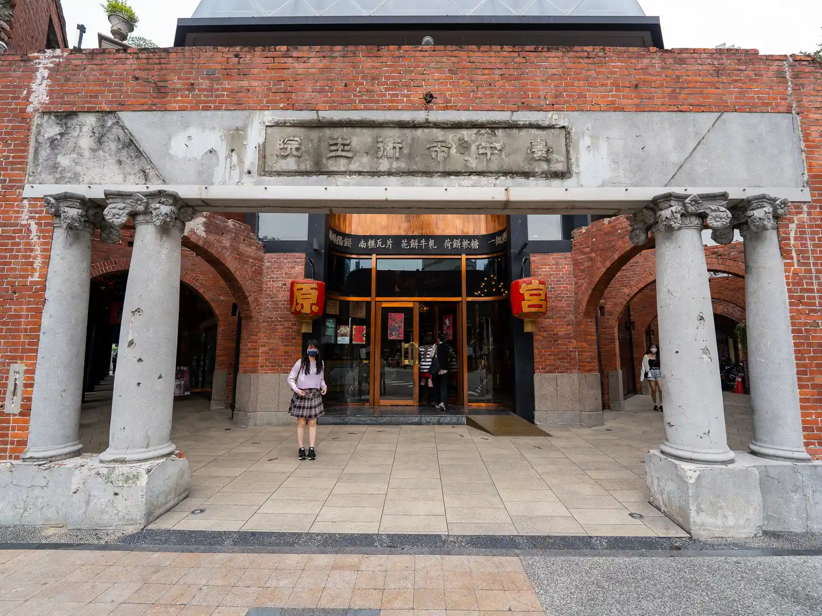 The red-brick and carved stone entrance to Miyahara has been well preserved.