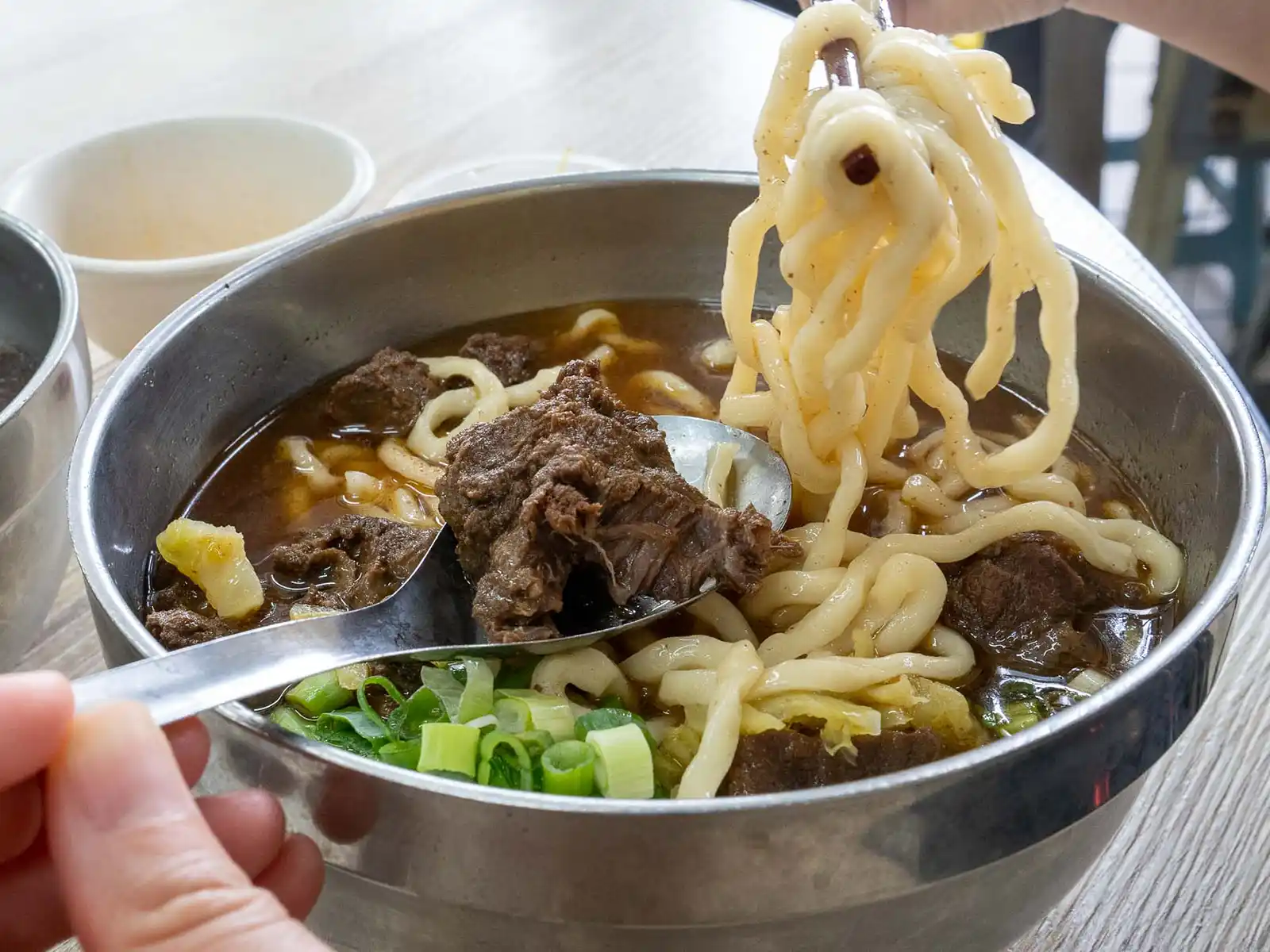 Tainan A-Cai beef soup