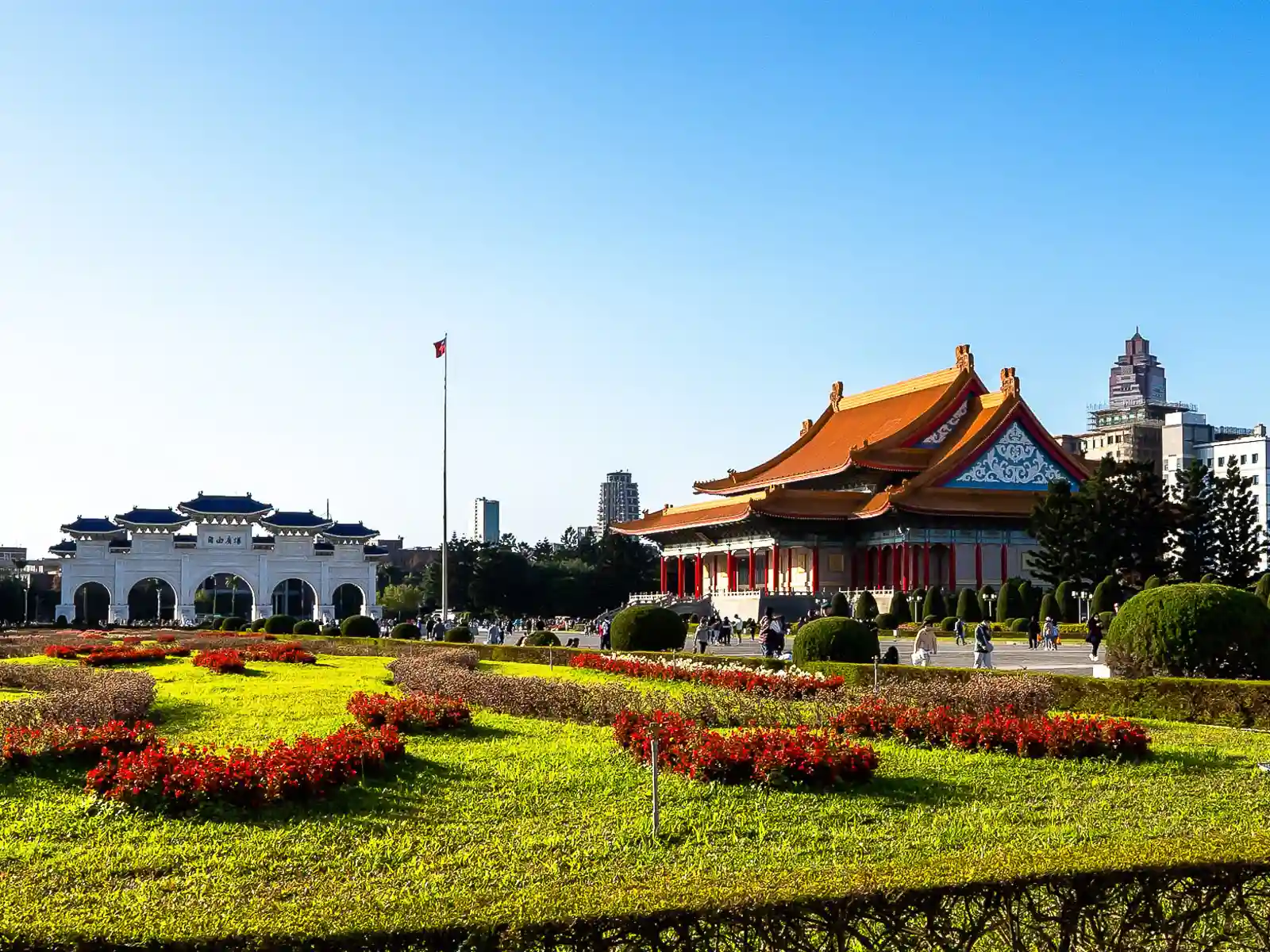 The garden at Chiang Kai Shek Memorial Hall area