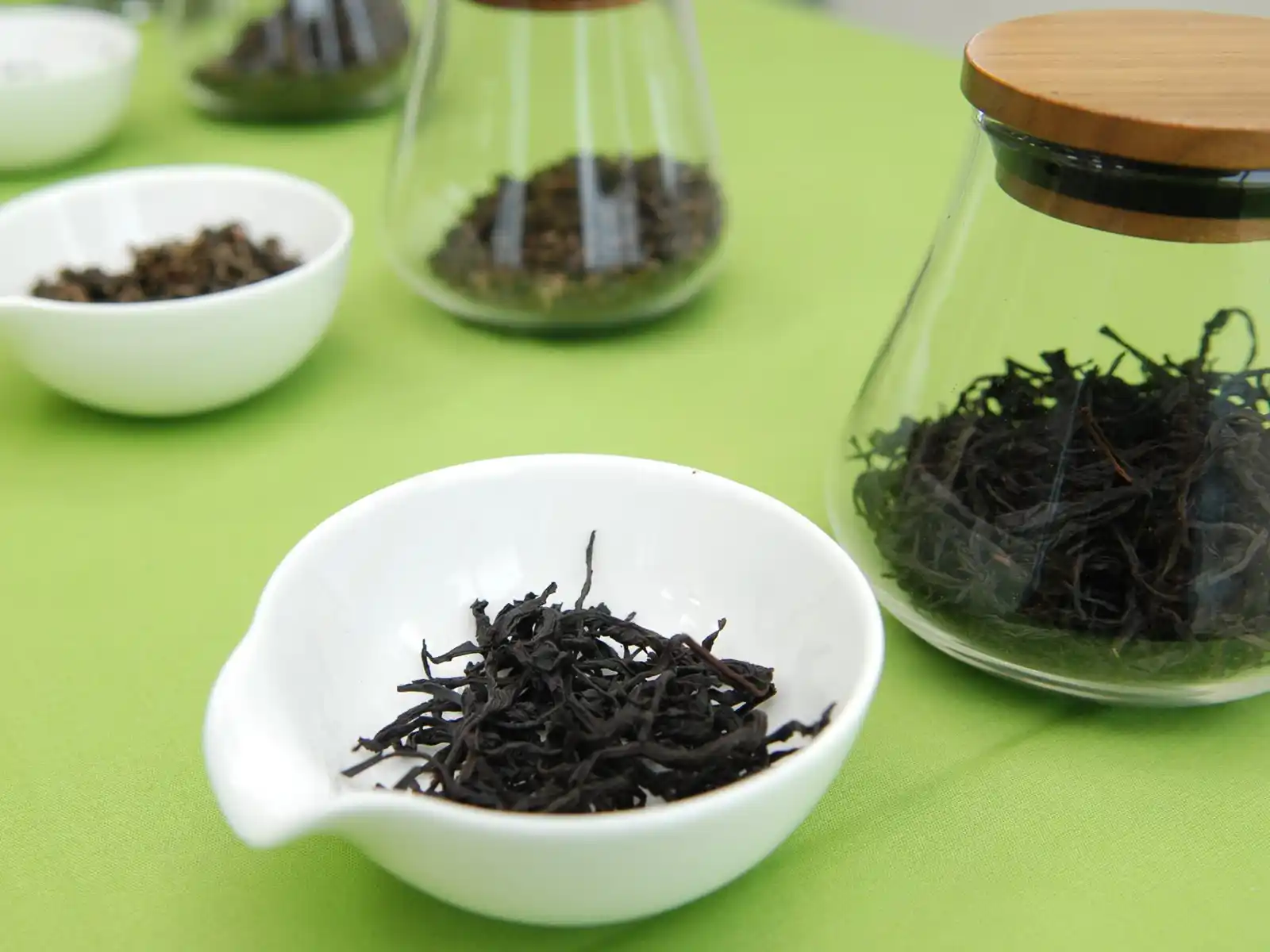 Tea leaves sample