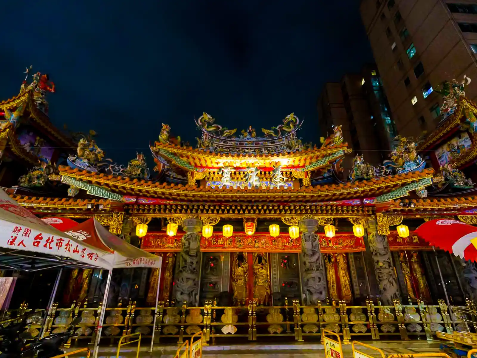 Night view of a majestic temple.