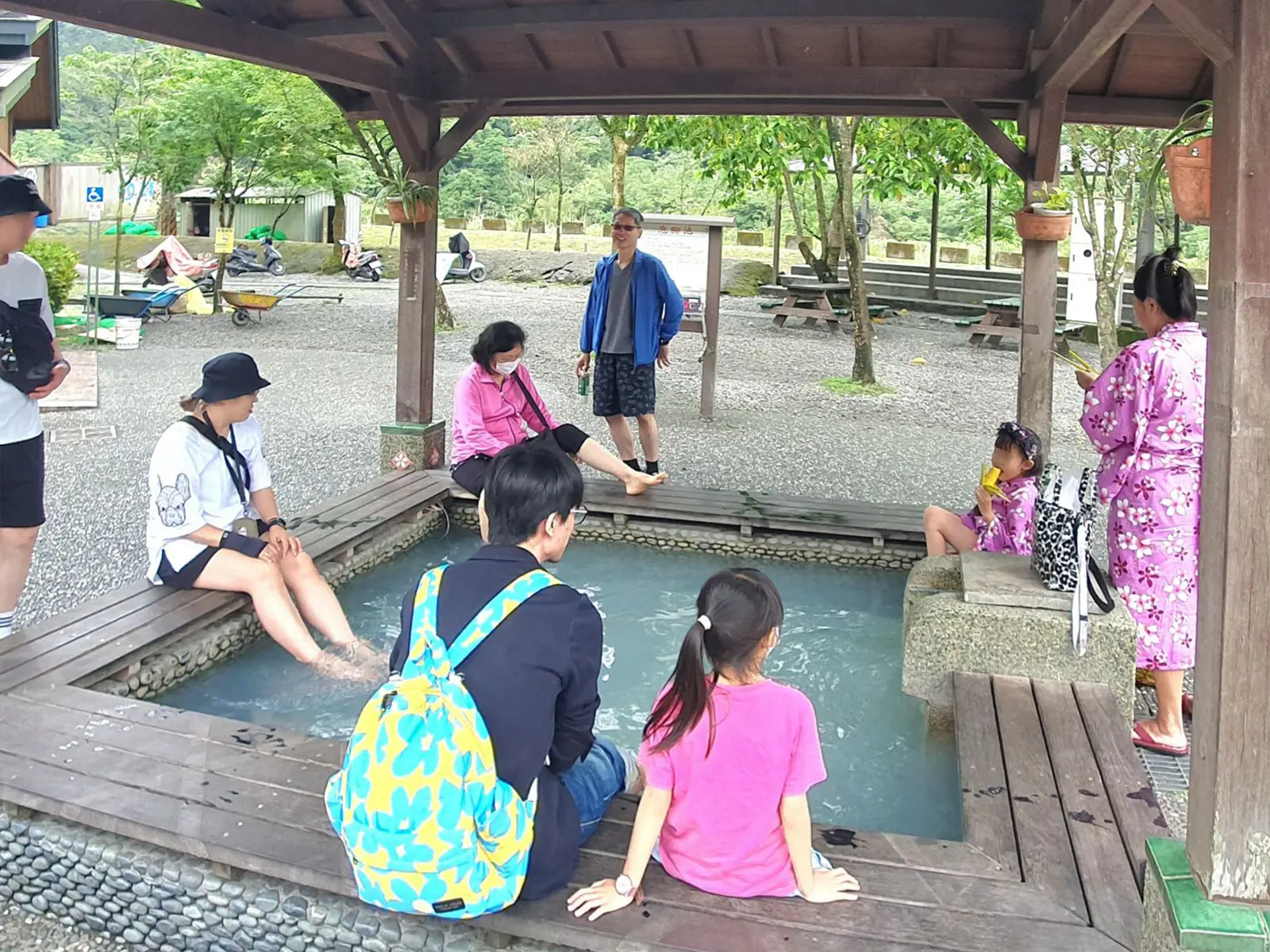 Qingshui Geothermal Park - foot spa